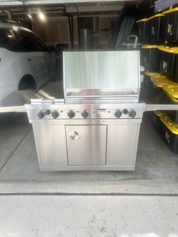 Used Viking Grill – Excellent Condition, Built to Last