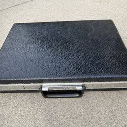 BREIFCASE