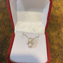 Pearl & Diamond Pendant 14K