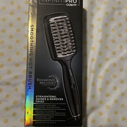 Infiniti Pro Conair Smoothing Hot Brush