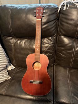 Lanikai baritone ukulele