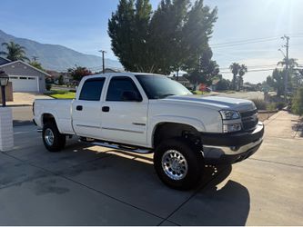 2007 Chevy pick up 2500