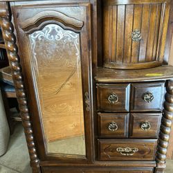 Dresser & Drawer