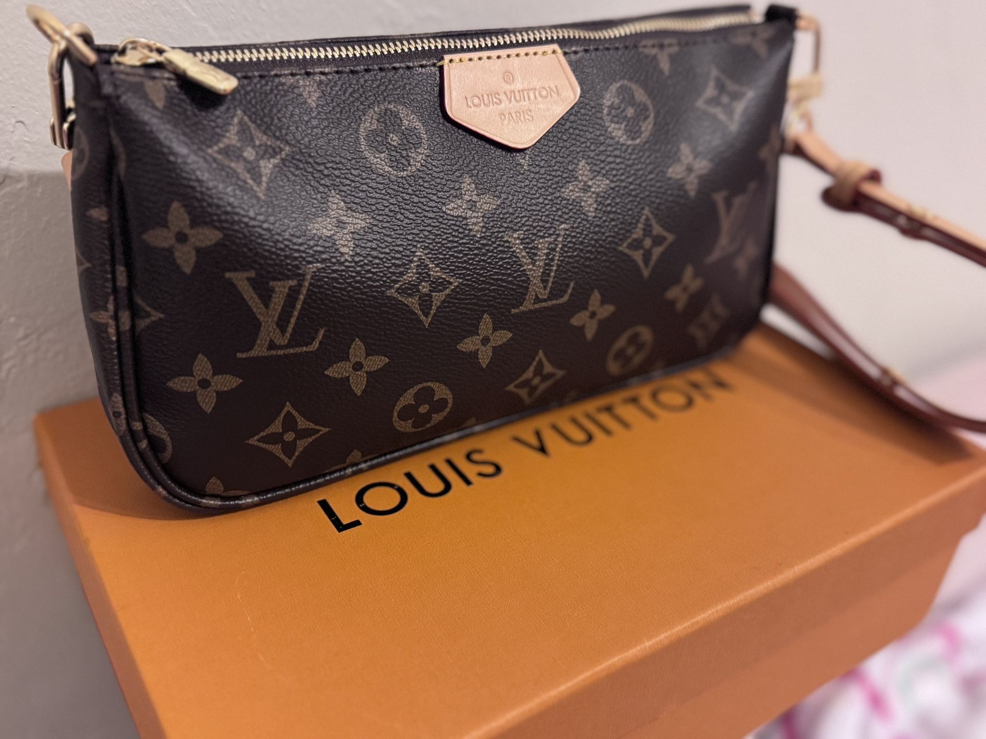 Louis Vuitton Purse & Coin Purse