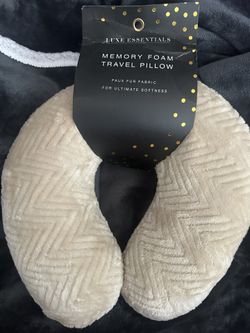 New - Memory Foam Travel Pillow - Neck