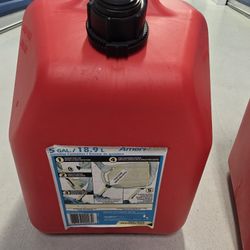5 Gallon Gas Cans