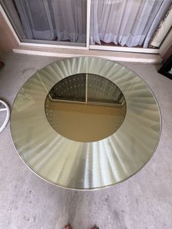 Coffee table with light