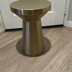 Free Gold End Table