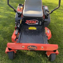 Ariens Zoom 34 19hp Kohler Zero Turn for Sale in Cedarhurst PA