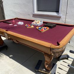 8 FT Pool Table