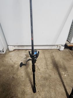PHENIX FTX SERIES FEATHER SPINNING POLE WITH SHIMANO MIRAVAL C3000HG REEL 7FT 10-20LB LURE 1/4-3/4OZ WITH BRAID LINE ON IT IS LIKE NEW NICE SET UP