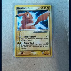 Pikachu Goldstar 