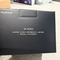 Fuji X100 Wide Conversion Lens WCL-X100II