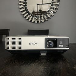 Epson Projector Powerlite 975W
