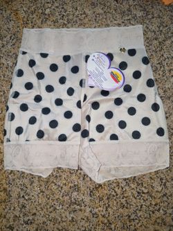 Noely limited edition bbl shorts