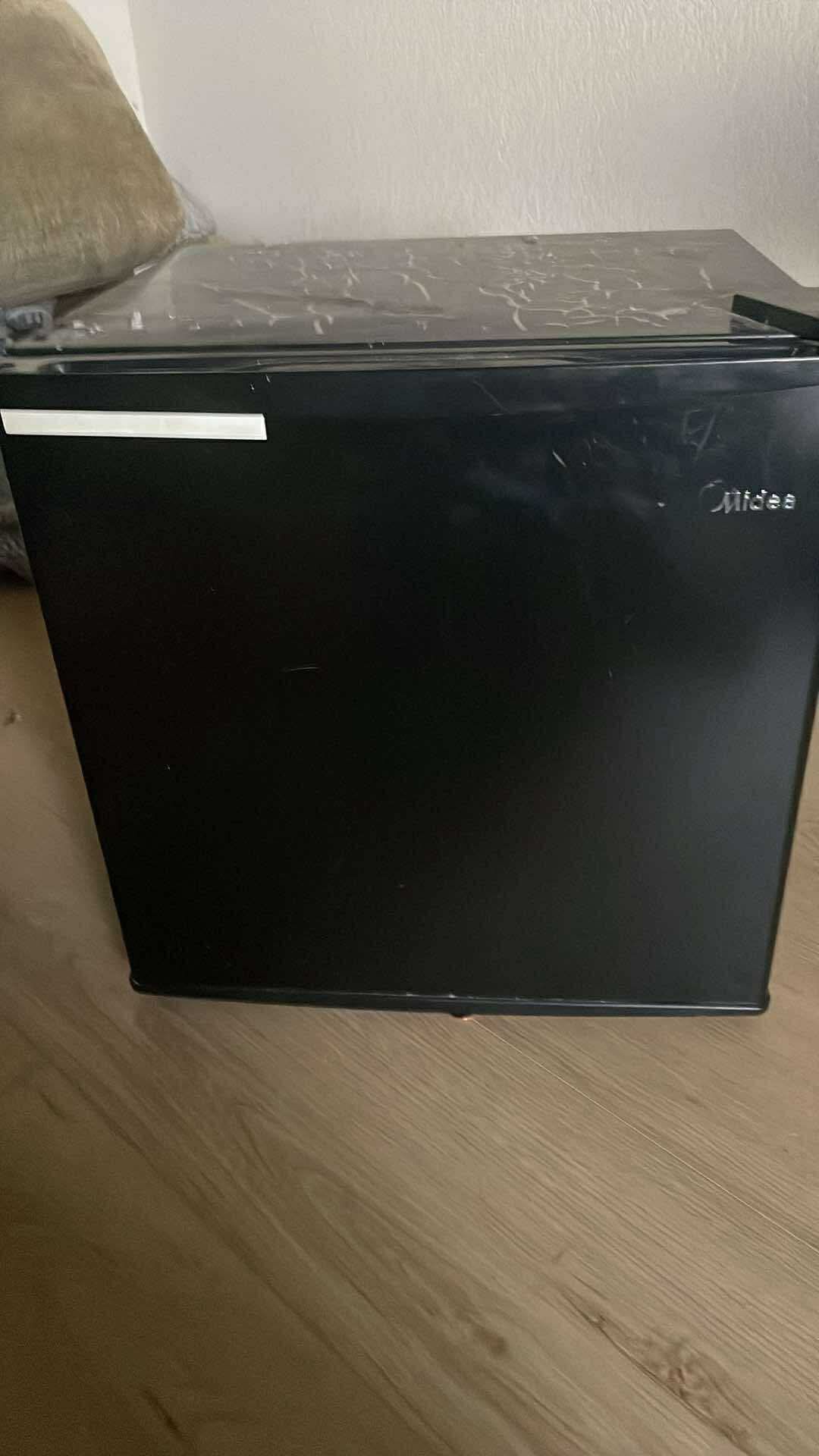 Mini Fridge Refrigerator 