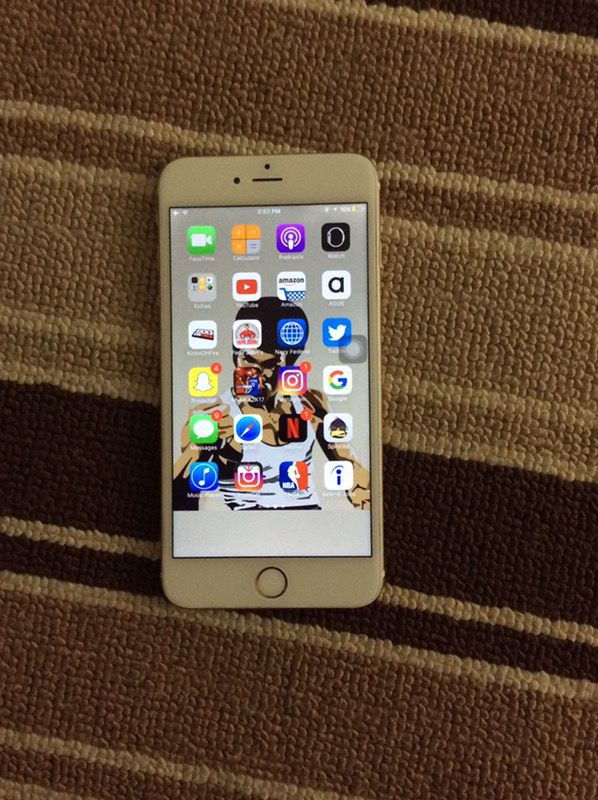 Gold iPhone 6 Plus