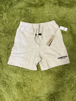 Light oatmeal essential shorts