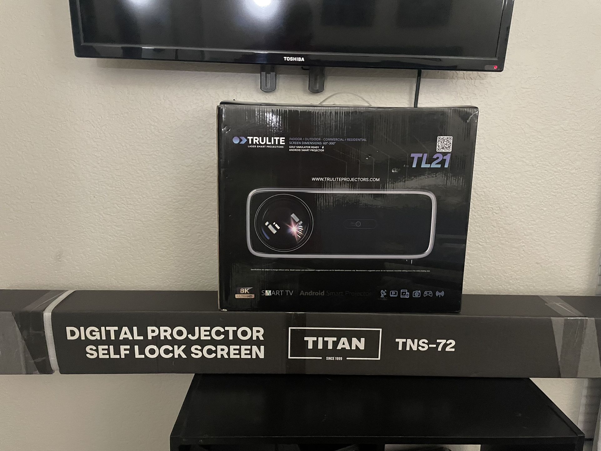 TRULITE TL21 Projector