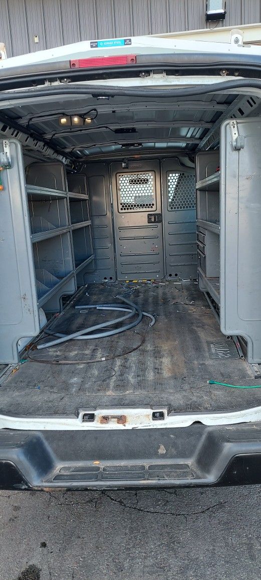 3 Shelf Cabinet, JMC Savana/Chevy