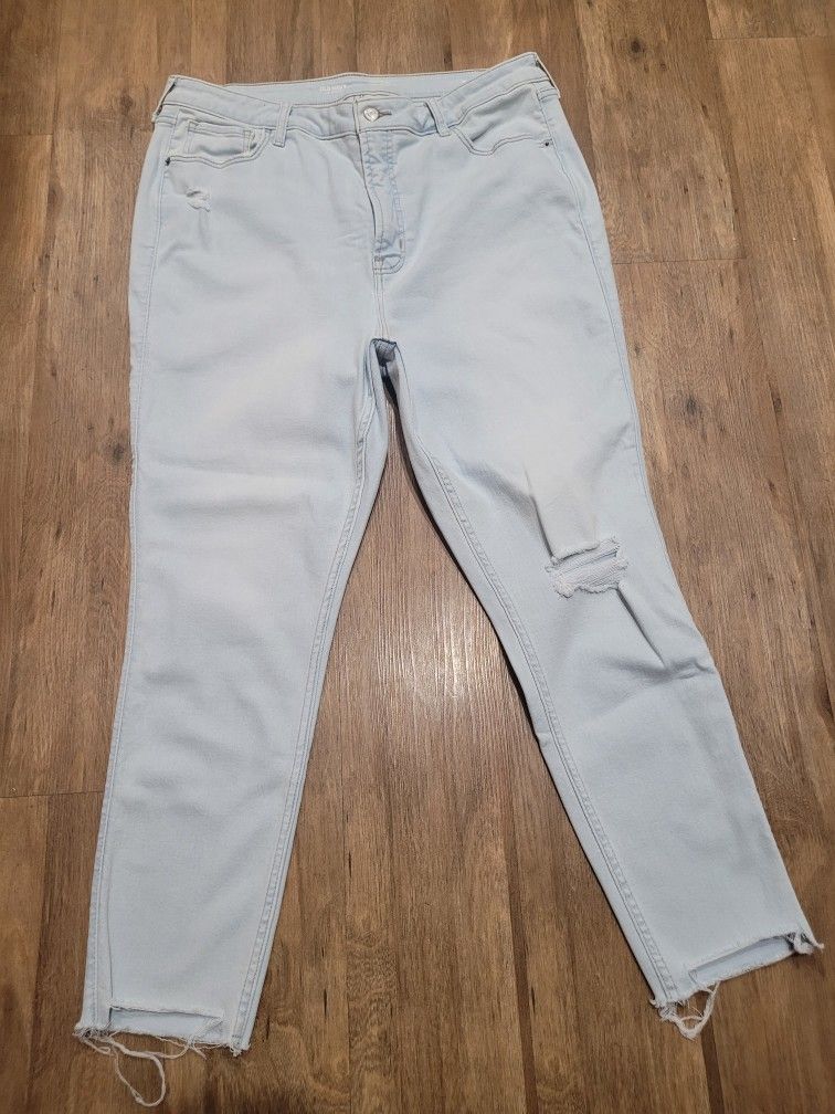 Old Navy Ladies Jeans Size 16 In Great Condition Very Syrechy High Rise