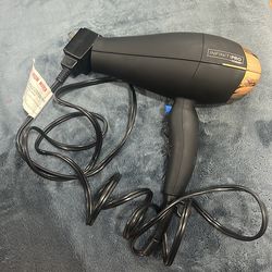 InfinitiPRO Conair Hairdryer
