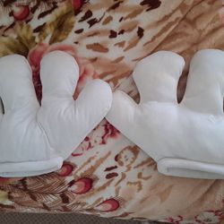 giant cartoon 4 finger gloves