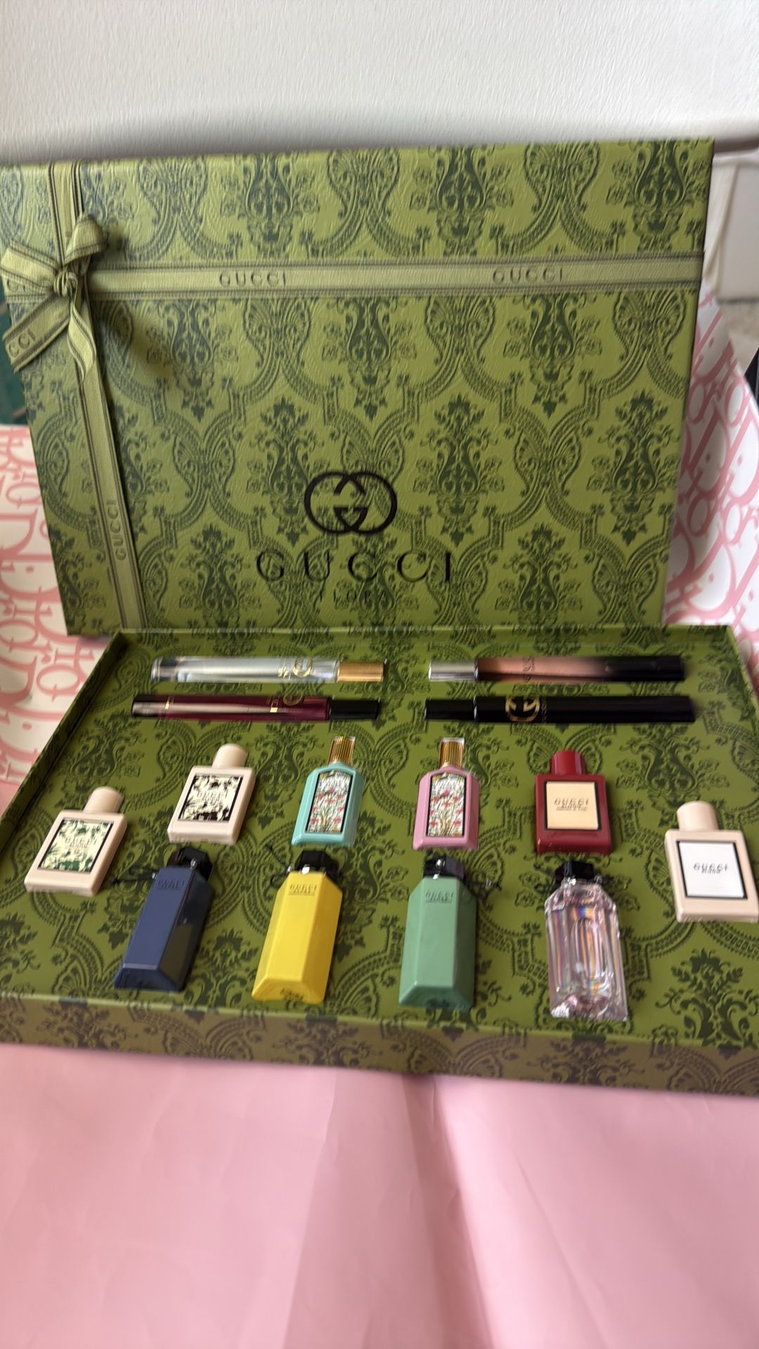 Women Perfume Gift Set Regalos mujer dia de madre women’s day gift MSRP $350