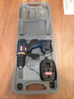 Ryobi drill hp472 like new needs battery
