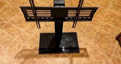 Portable TV Stand with Mount