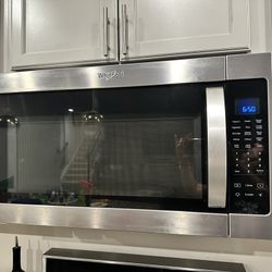 Whirlpool Microwave