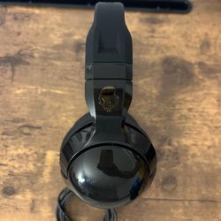 Skullcandy Hesh Over The Ear Headphones