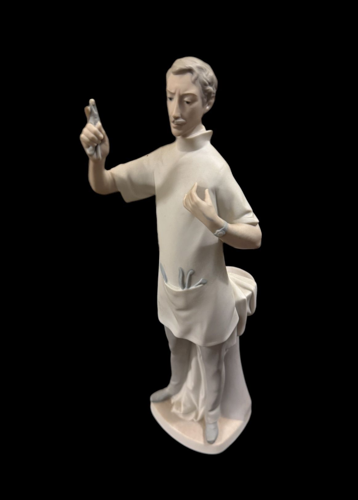 Lladro Dentist Collectible Figurine - Retired - Glazed Finish