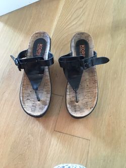 Michael kors wedge flip flops size 7.5