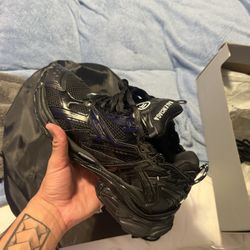   Balenciaga Runner Sneaker 'Black.