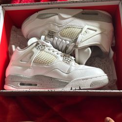 Jordan 4 Retro Oreos 