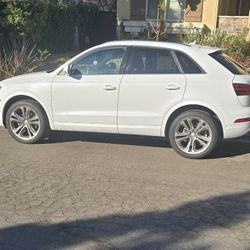 2015 Audi Q3