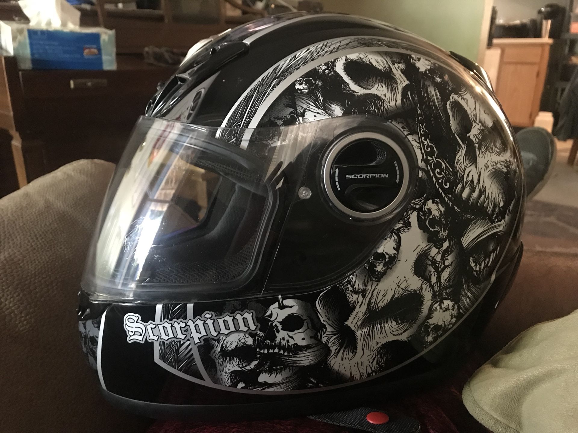 Scorpion Skull Bucket Exo 400 Motorcycle Helmet