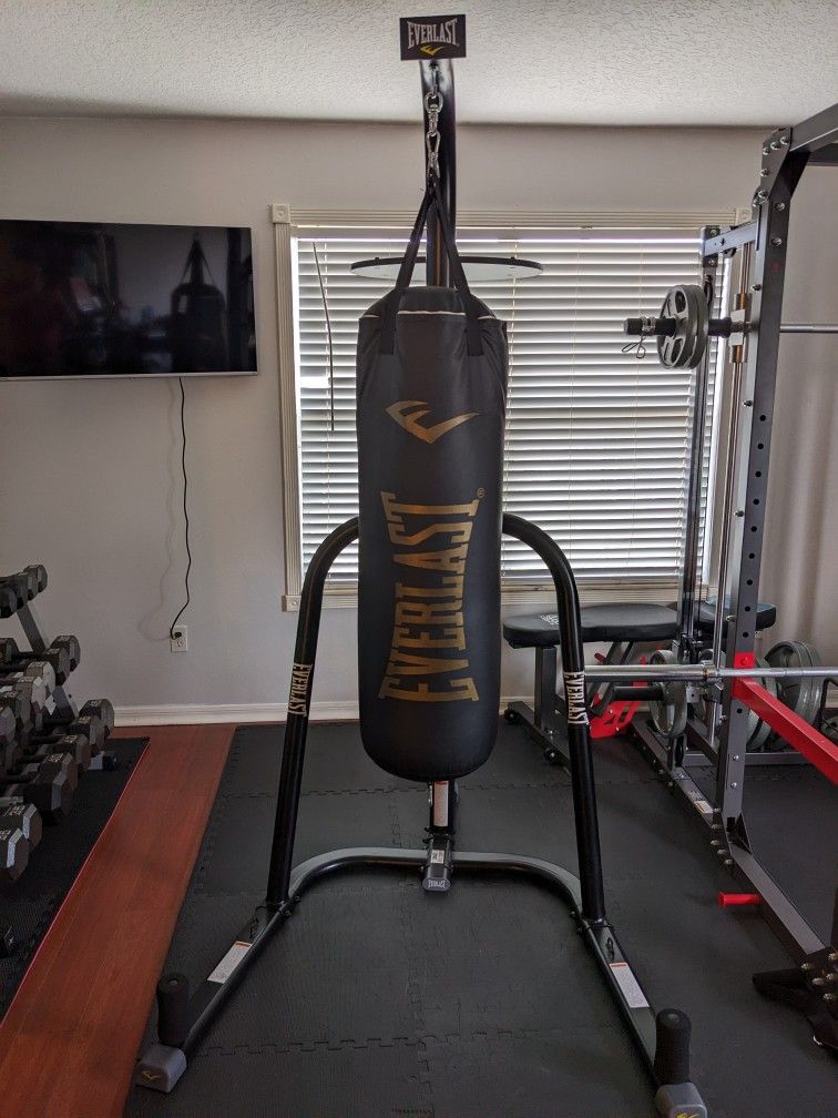 Everlast Dual Station PowerCore: Heavy Punching Bag Stand with Speed Bag Attachment - Witness an Uplift in your Cardio!
