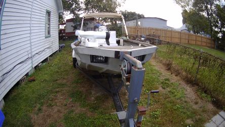 16 All Aluminum BOAT 120 Evinrude ETec 