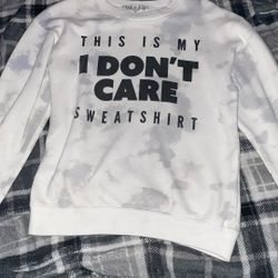 White And Light Blue Sweatshirt 