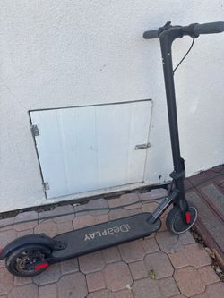 Electric scooter