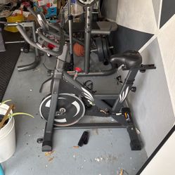 Exercise Bike - Indoor Cycling Bike Stationary