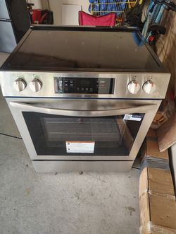 Stove brand new