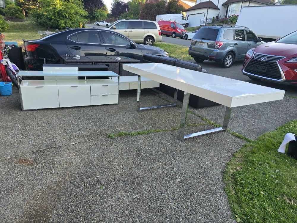 Matching Furniture