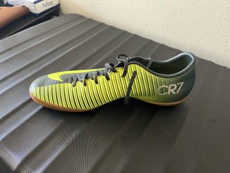 Nike Indoor CR7 Size 10