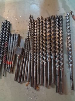 Different size concrete bits sds bits an regular rotor hammer