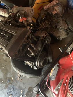 Healthy b20b comes with skunk 2 throttle body aem fuel regulator new dizzy and spark plug wires