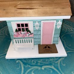 Pretty Birdhouse