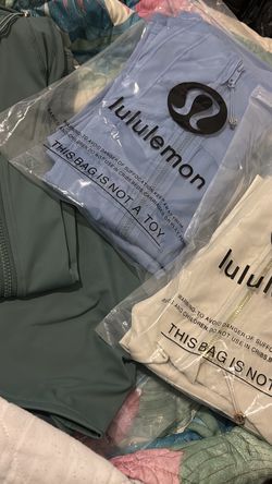 Lululemon define jacket and shorts 3 colors size-m